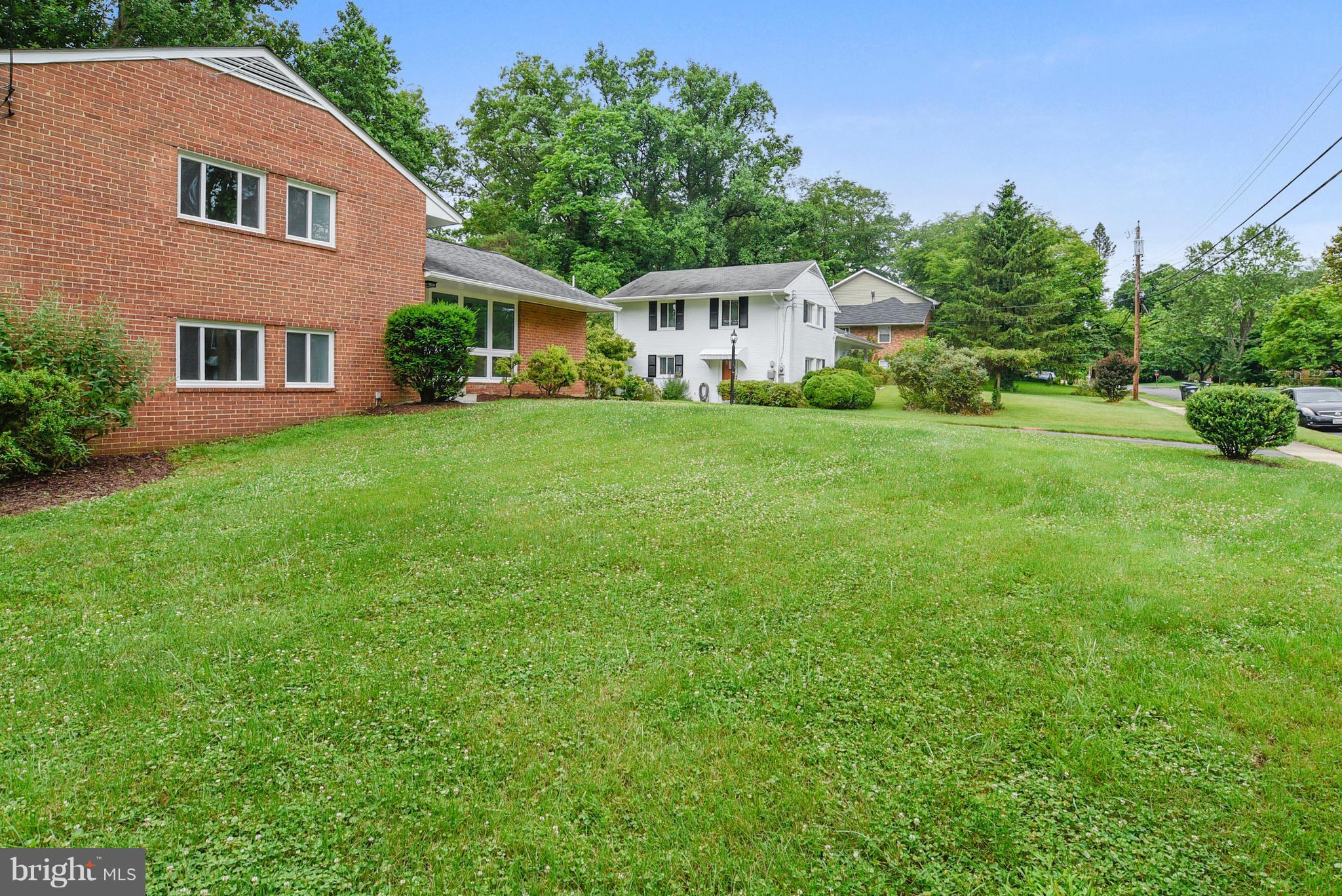 7303 Axton Street Springfield, VA 22151 - Photo 25 of 30 Exterior (Front)