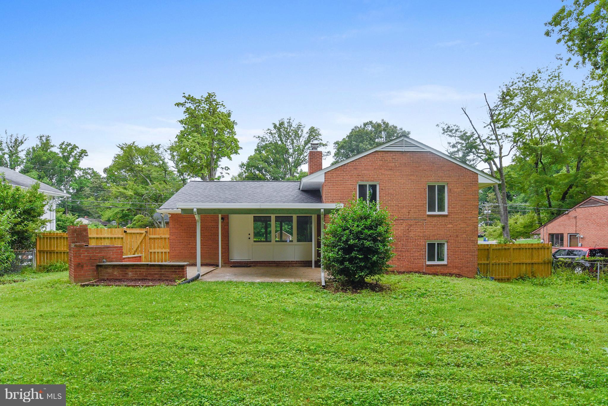 7303 Axton Street Springfield, VA 22151 - Photo 26 of 30 Exterior (Rear)