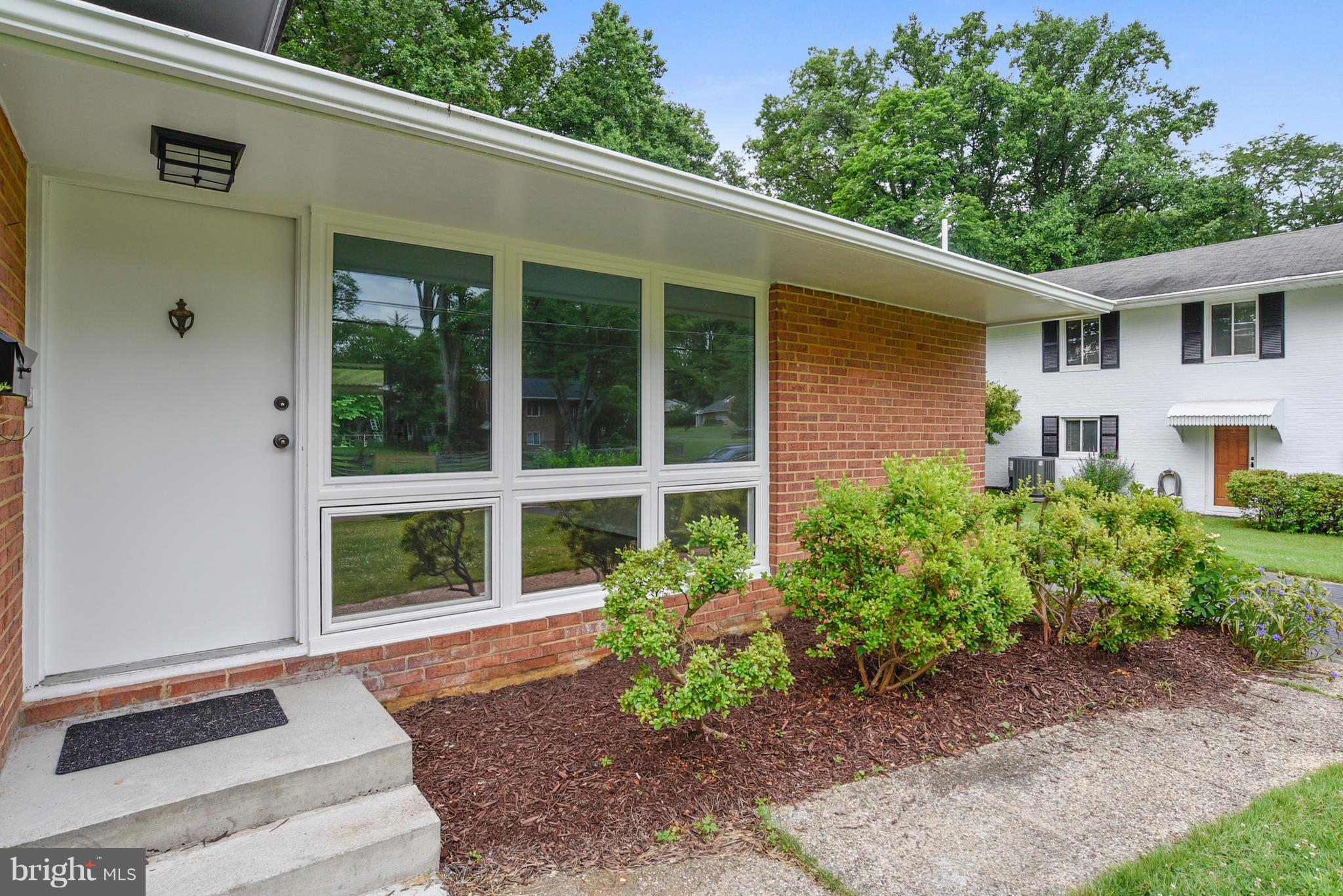 7303 Axton Street Springfield, VA 22151 - Photo 27 of 30 Exterior (Front)