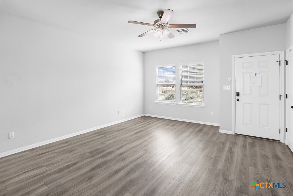 105 Switchgrass Street San Marcos, TX 78666 - Photo 7 of 28