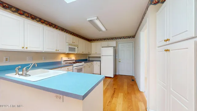 $2,000 | 2039 Royal Pines Drive, New Bern, NC 28560