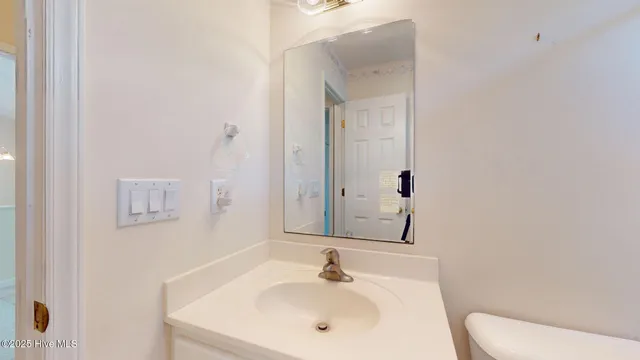 $2,000 | 2039 Royal Pines Drive, New Bern, NC 28560