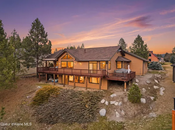 $775,000 | 418 Hanaford Road, Blanchard, ID 83804