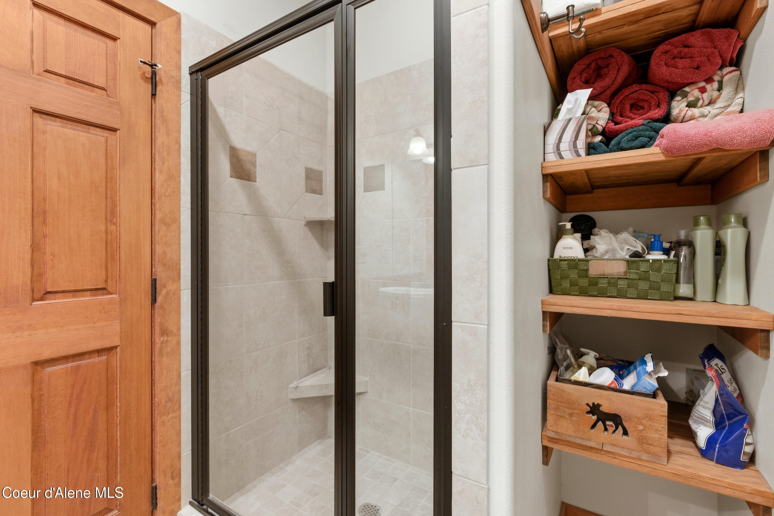 418 Hanaford Road Blanchard, ID 83804 - Photo 35 of 68 35_img_3410