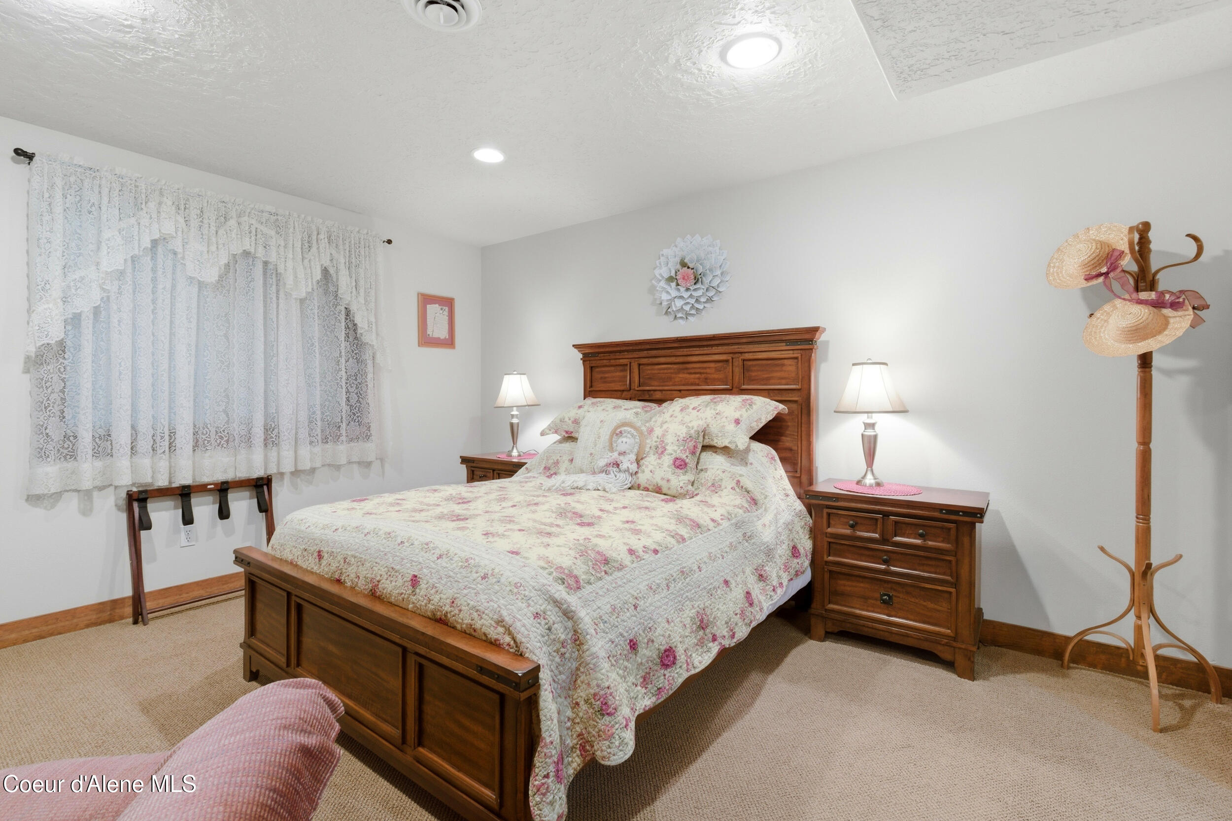 418 Hanaford Road Blanchard, ID 83804 - Photo 42 of 68 43_img_3488