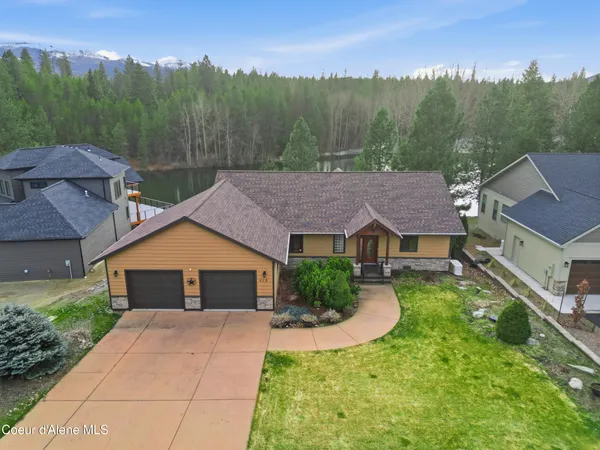 $775,000 | 418 Hanaford Road, Blanchard, ID 83804