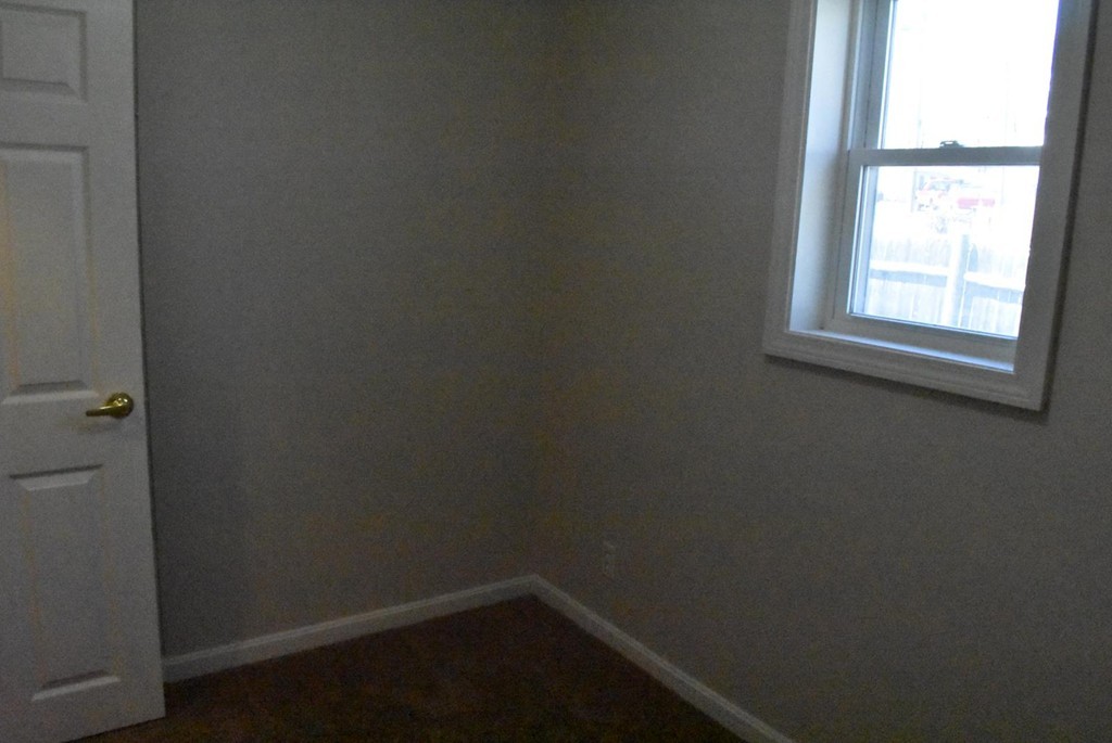 51 Blackstone Road Weymouth, MA 02191 - Photo 8 of 17 Gallery Image 8