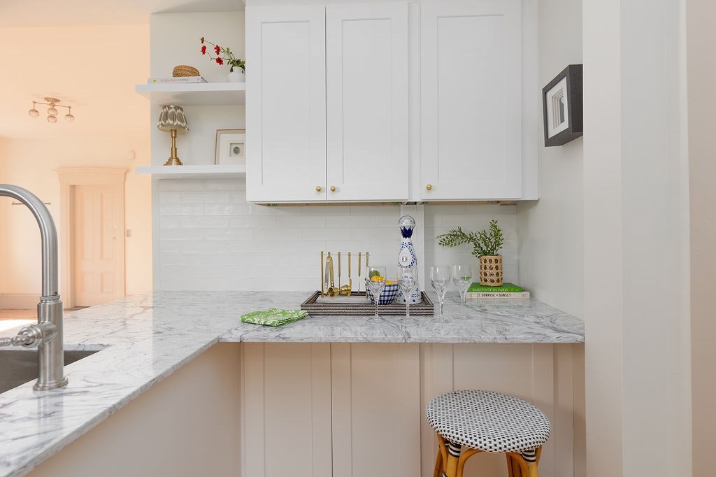 6 Mt Vernon Street Marblehead, MA 01945 - Photo 2 of 13