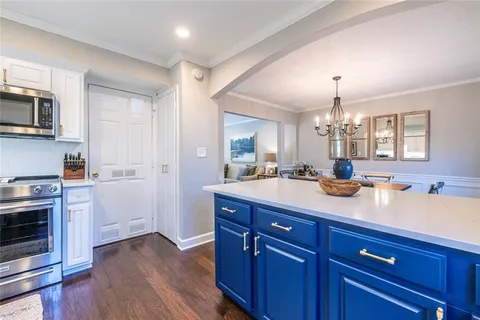 $349,900 | 12 Bassett Hall Place Northwest, Atlanta, GA 30318