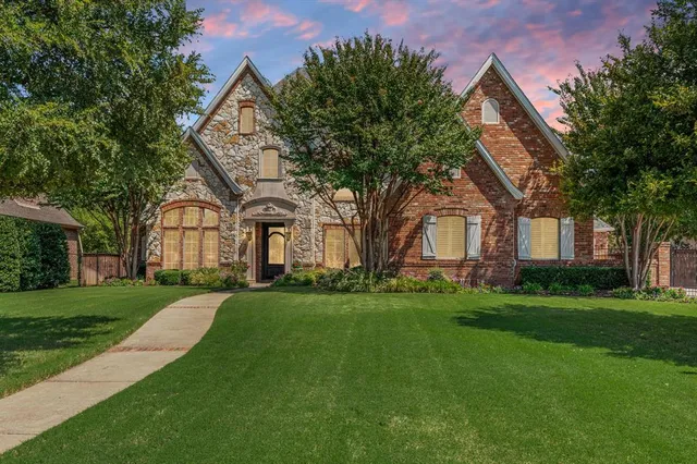 $1,450,000 | 6776 St.Moritz Parkway, Colleyville, TX 76034