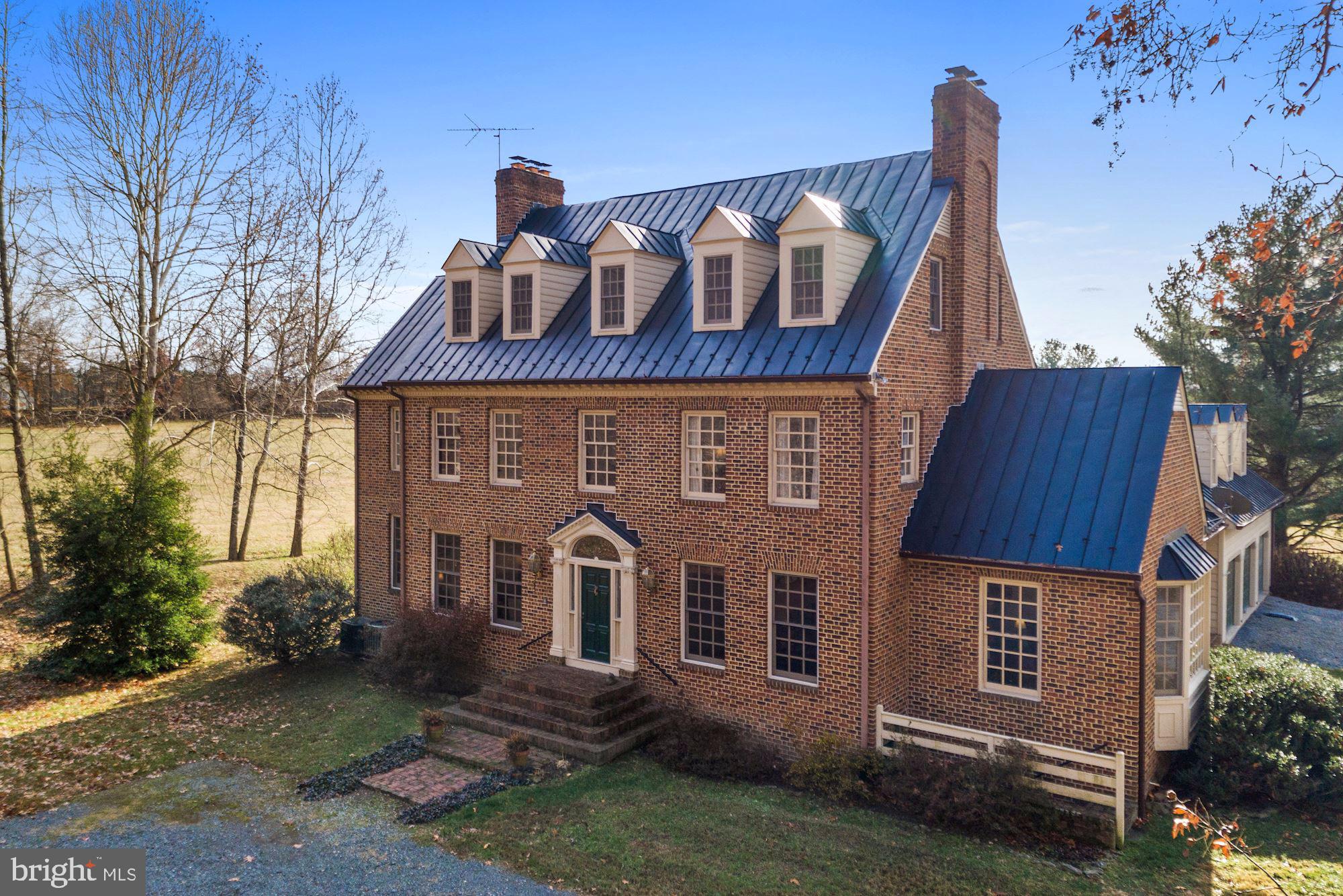 20252 Unison Road Round Hill, VA 20141 - Photo 36 of 44 Front view