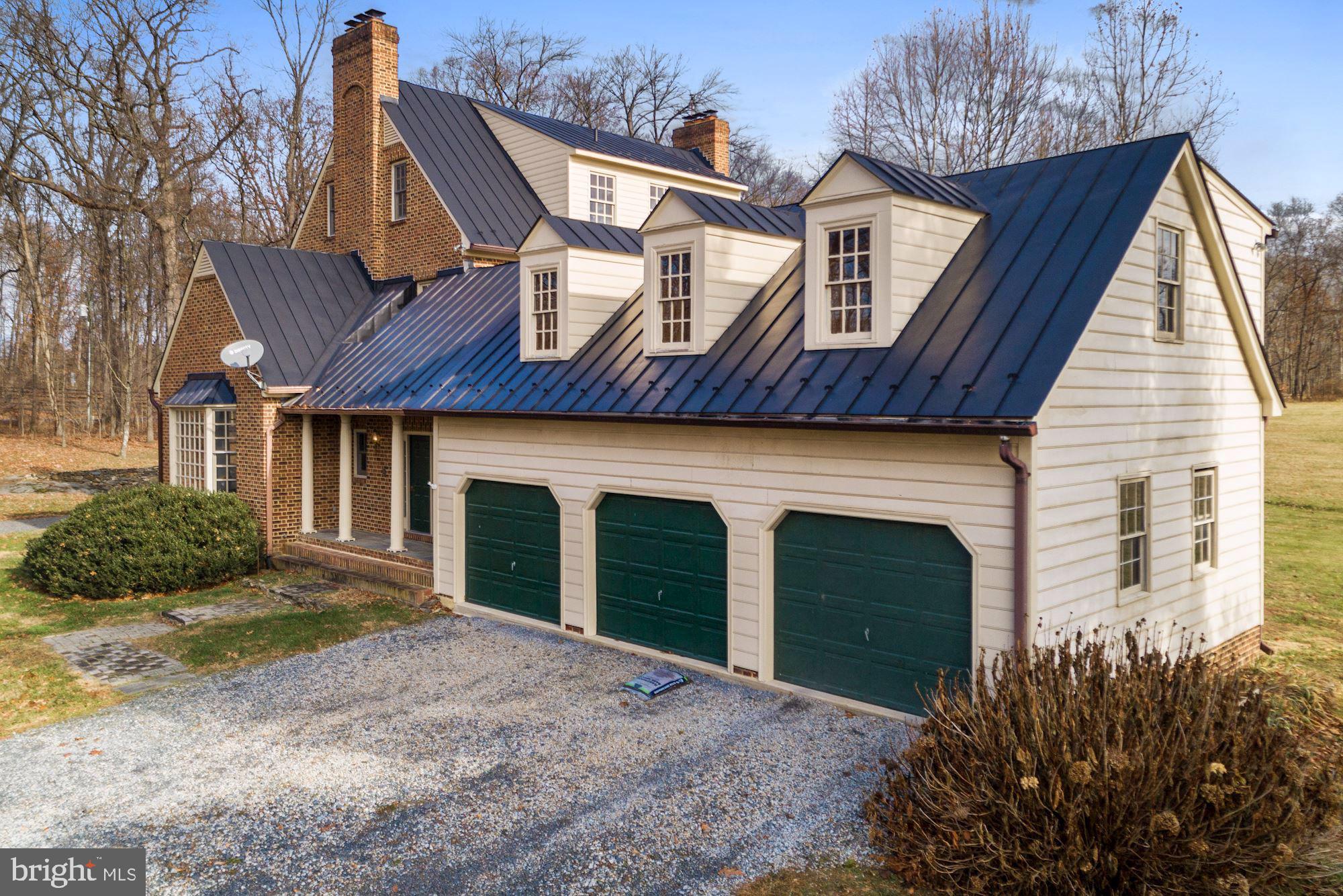 20252 Unison Road Round Hill, VA 20141 - Photo 37 of 44 Three car Garage