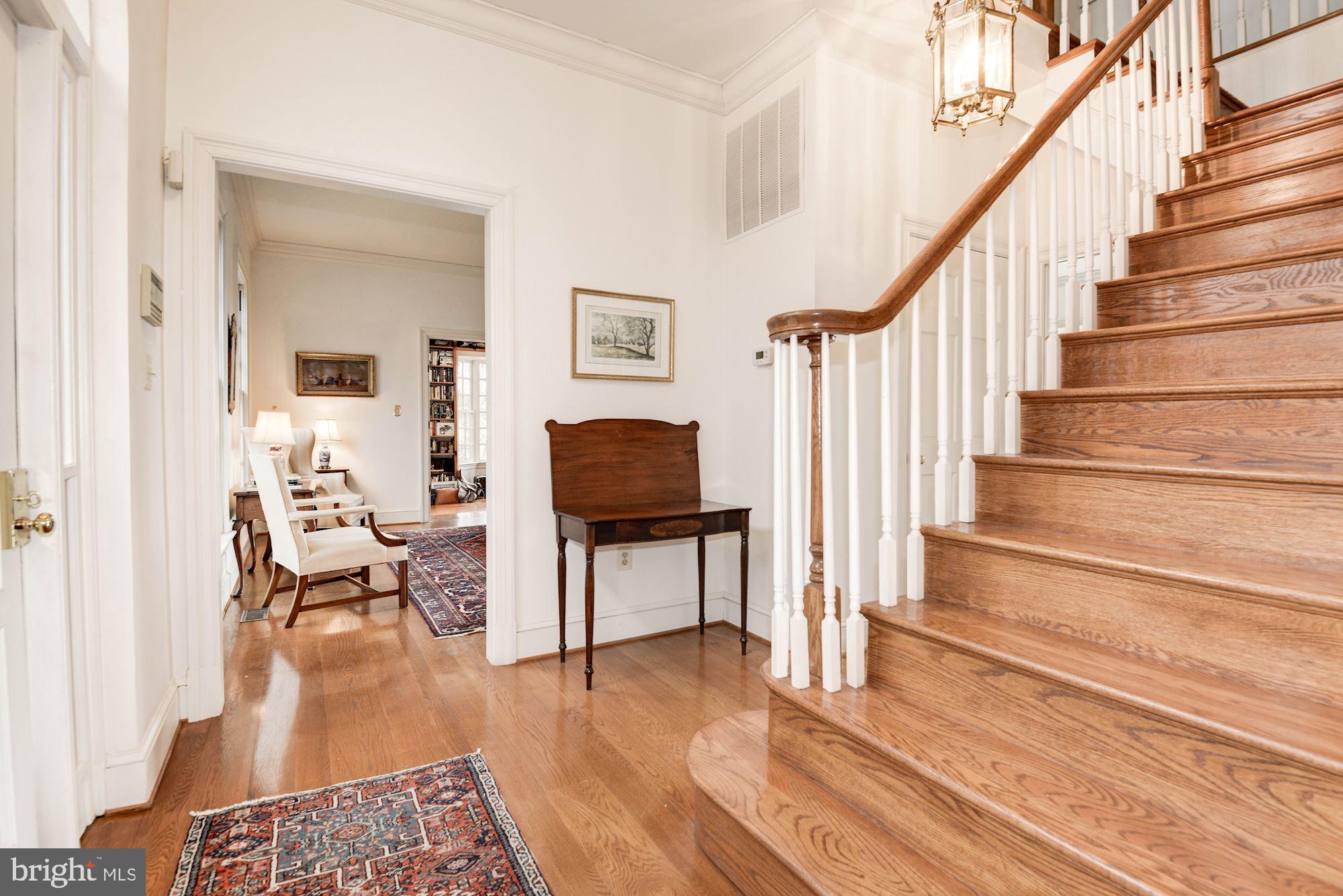 20252 Unison Road Round Hill, VA 20141 - Photo 5 of 44 Front Entry toward Living Room/Parlor