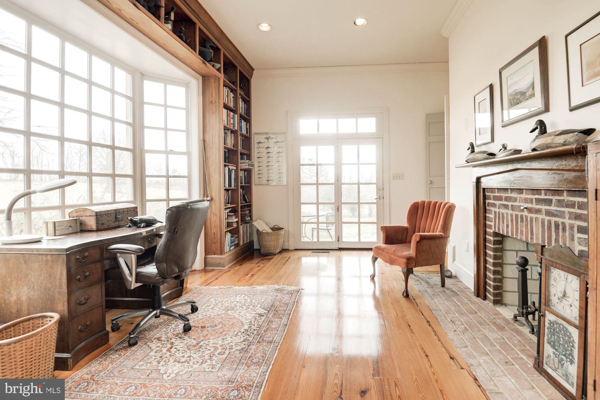 20252 Unison Road Round Hill, VA 20141 - Photo 8 of 44 Office/Library with Fireplace