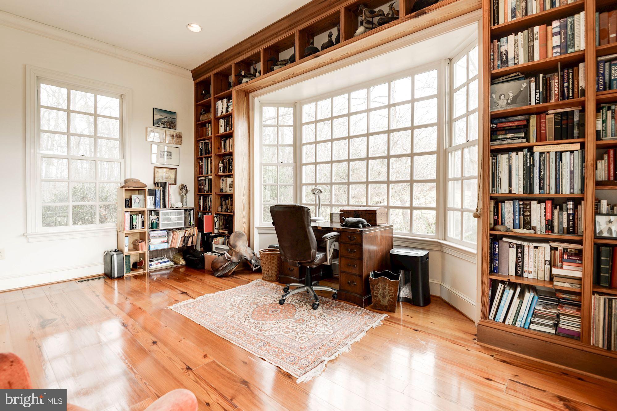 20252 Unison Road Round Hill, VA 20141 - Photo 9 of 44 Office/Library with panoramic views