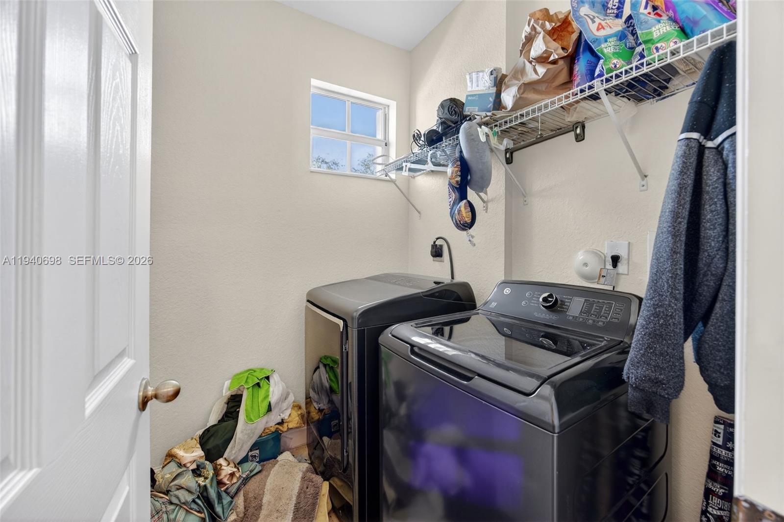 367 Northeast 36th Avenue Road Homestead, FL 33033 - Photo 29 of 36 a utility room with dryer and washer