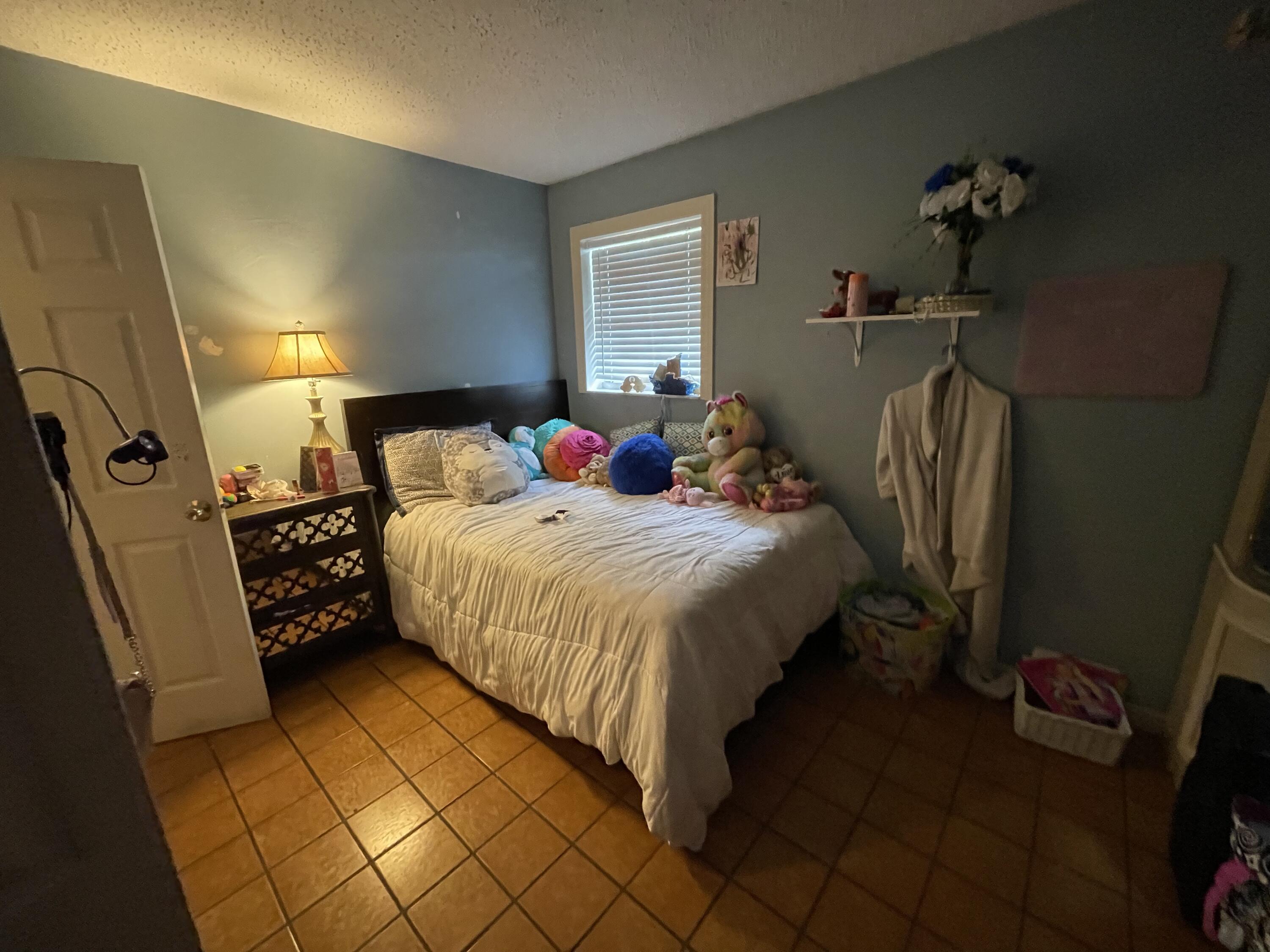 520 West Whitney Circle Jupiter, FL 33458 - Photo 14 of 20 626A5B52-9F27-43C3-9665-C555A8864D08