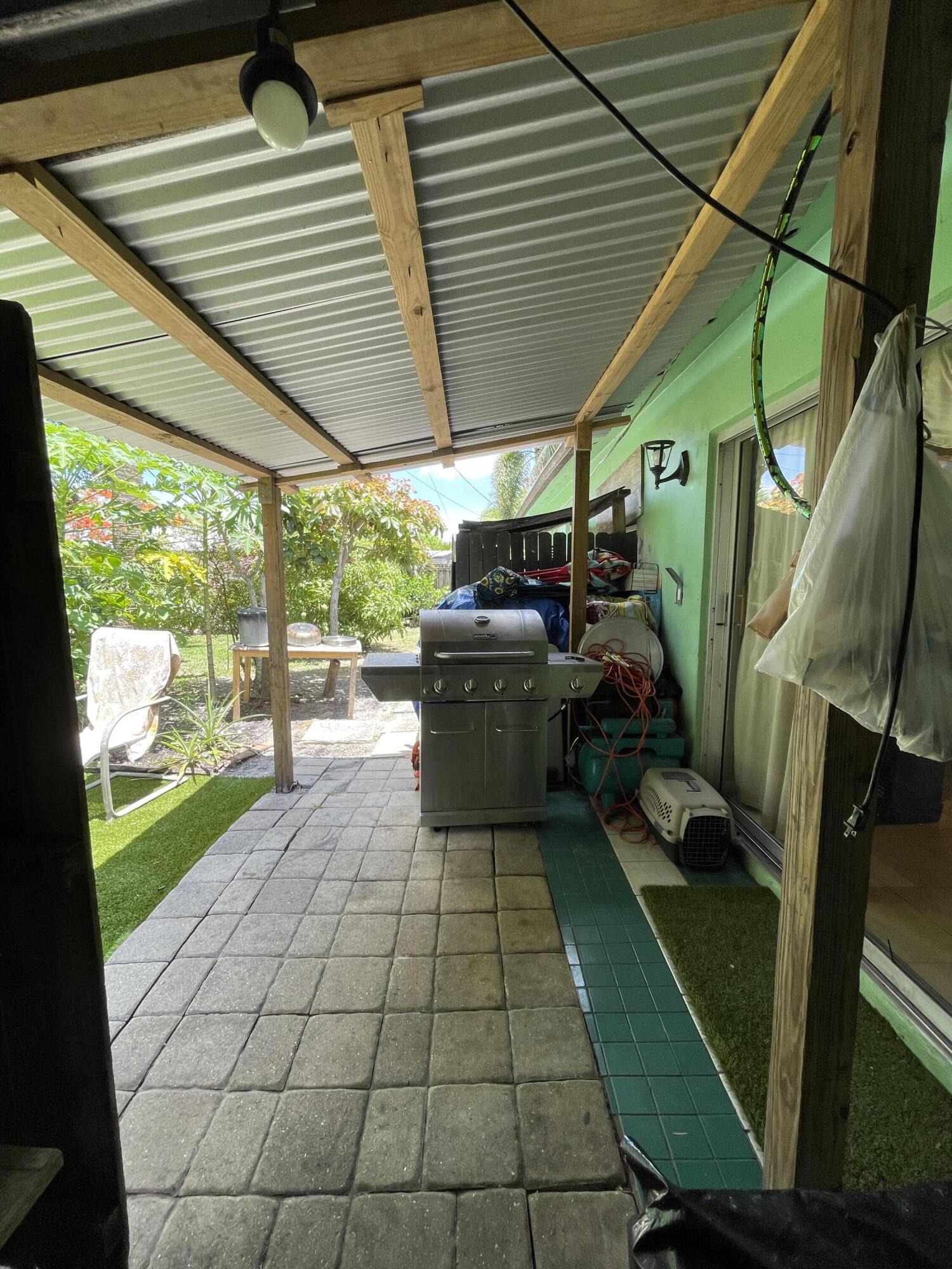 520 West Whitney Circle Jupiter, FL 33458 - Photo 19 of 20 5E7A129A-54BB-482C-8D18-A10B09A603FE