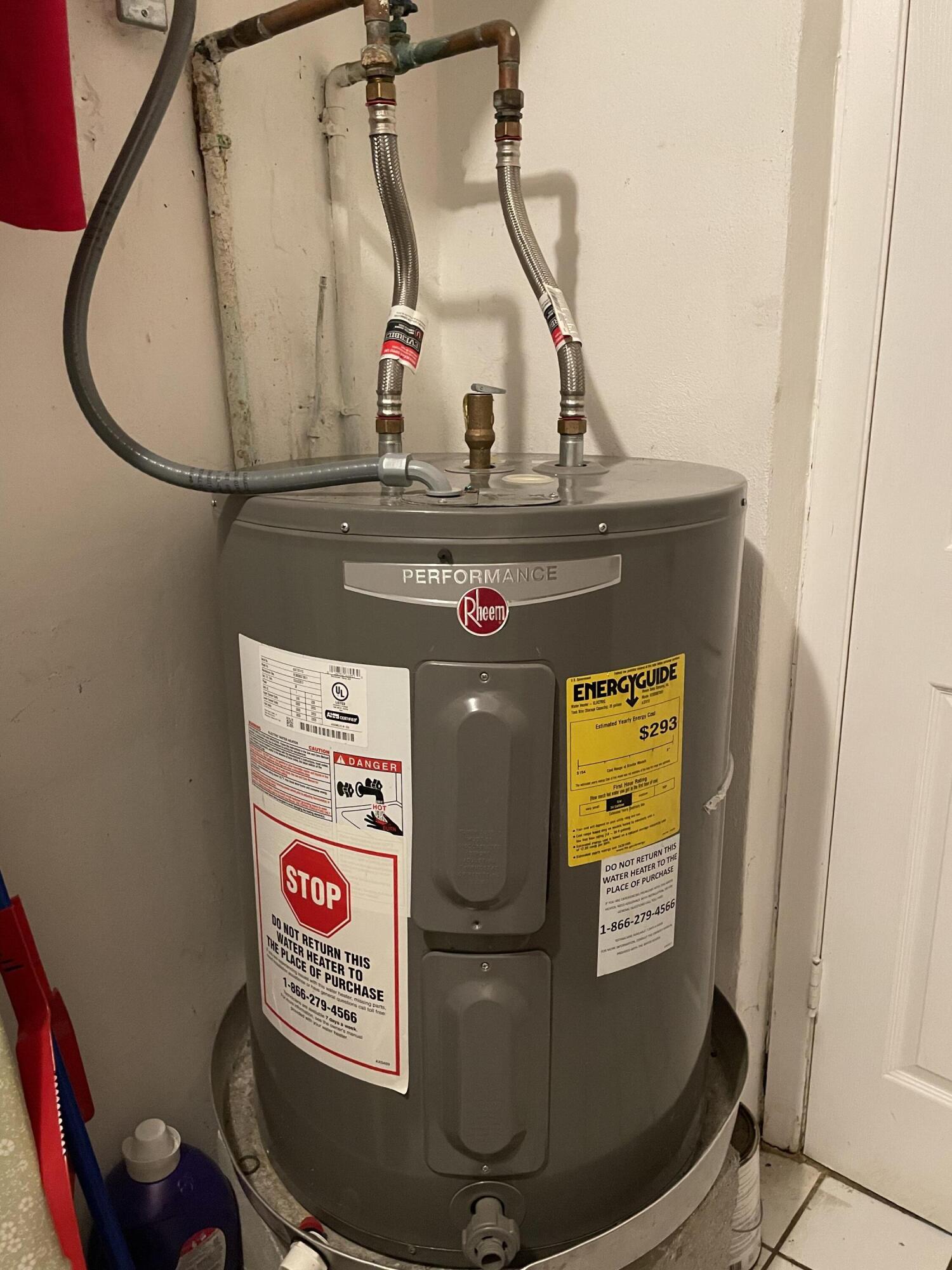 520 West Whitney Circle Jupiter, FL 33458 - Photo 10 of 20 12B9E4E2-4E1B-4EE4-BC65-FEDAD3922D75