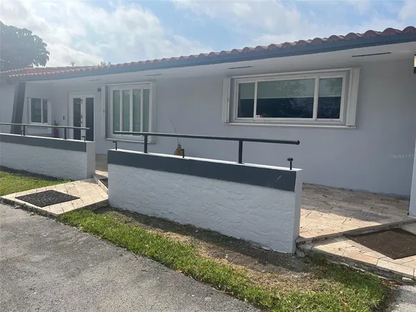 $1,249,000 | 9260 Southwest 164th Street, Palmetto Bay, FL 33157