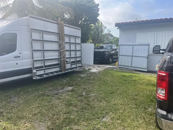 $1,249,000 | 9260 Southwest 164th Street, Palmetto Bay, FL 33157