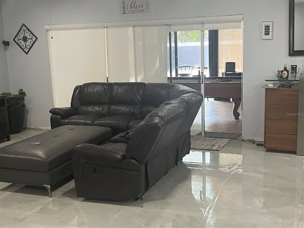 $1,249,000 | 9260 Southwest 164th Street, Palmetto Bay, FL 33157