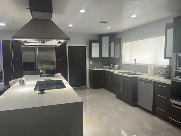 $1,249,000 | 9260 Southwest 164th Street, Palmetto Bay, FL 33157