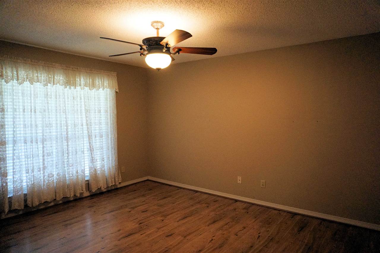 17700 Baldwin County Road 10 Foley, AL 36535 - Photo 10 of 28