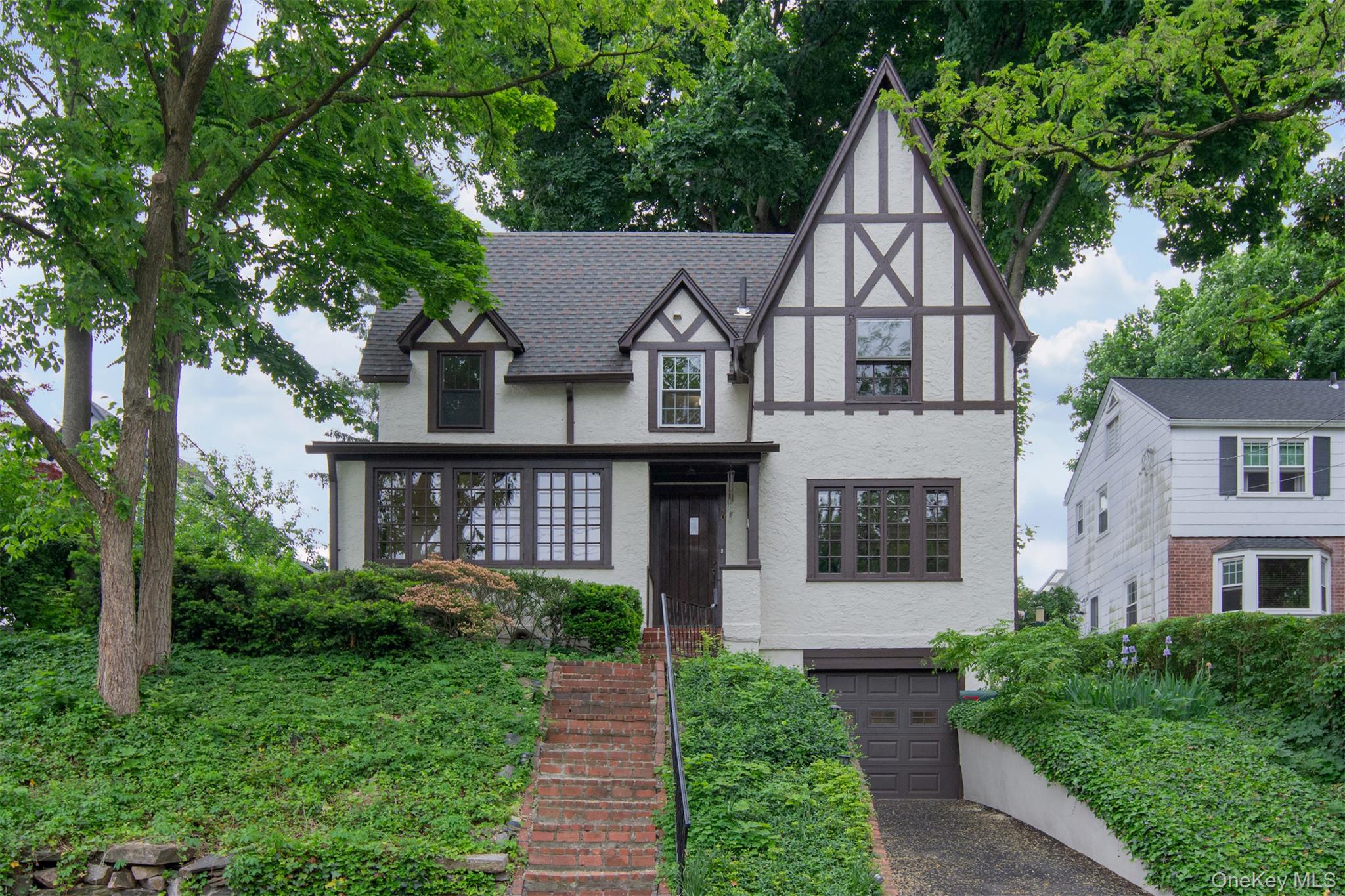 370 Scarsdale Road Tuckahoe, NY 10707 - Photo 1 of 25 Welcome home to 370 Scarsdale Road.