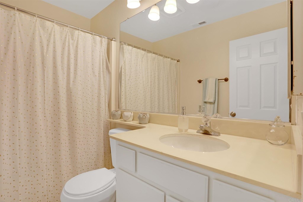 601 Iona Court Escondido, CA 92027 - Photo 17 of 26 Gallery Image 17