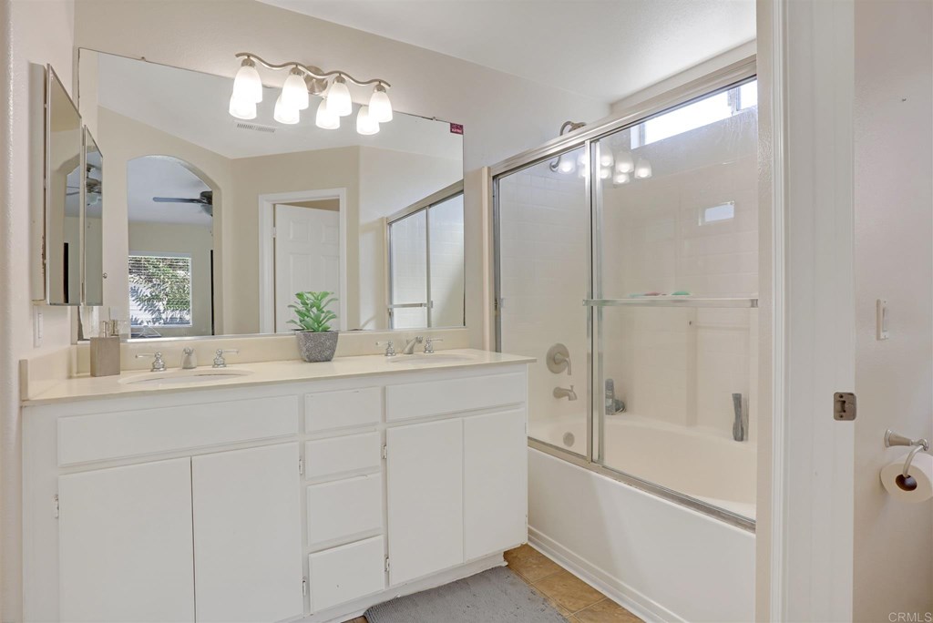 601 Iona Court Escondido, CA 92027 - Photo 20 of 26 Gallery Image 20