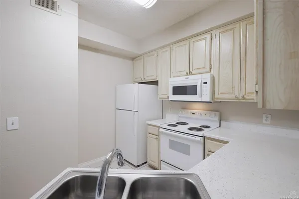 $986 | 11908 Anderson Mill, Unit 123, Austin, TX 78726