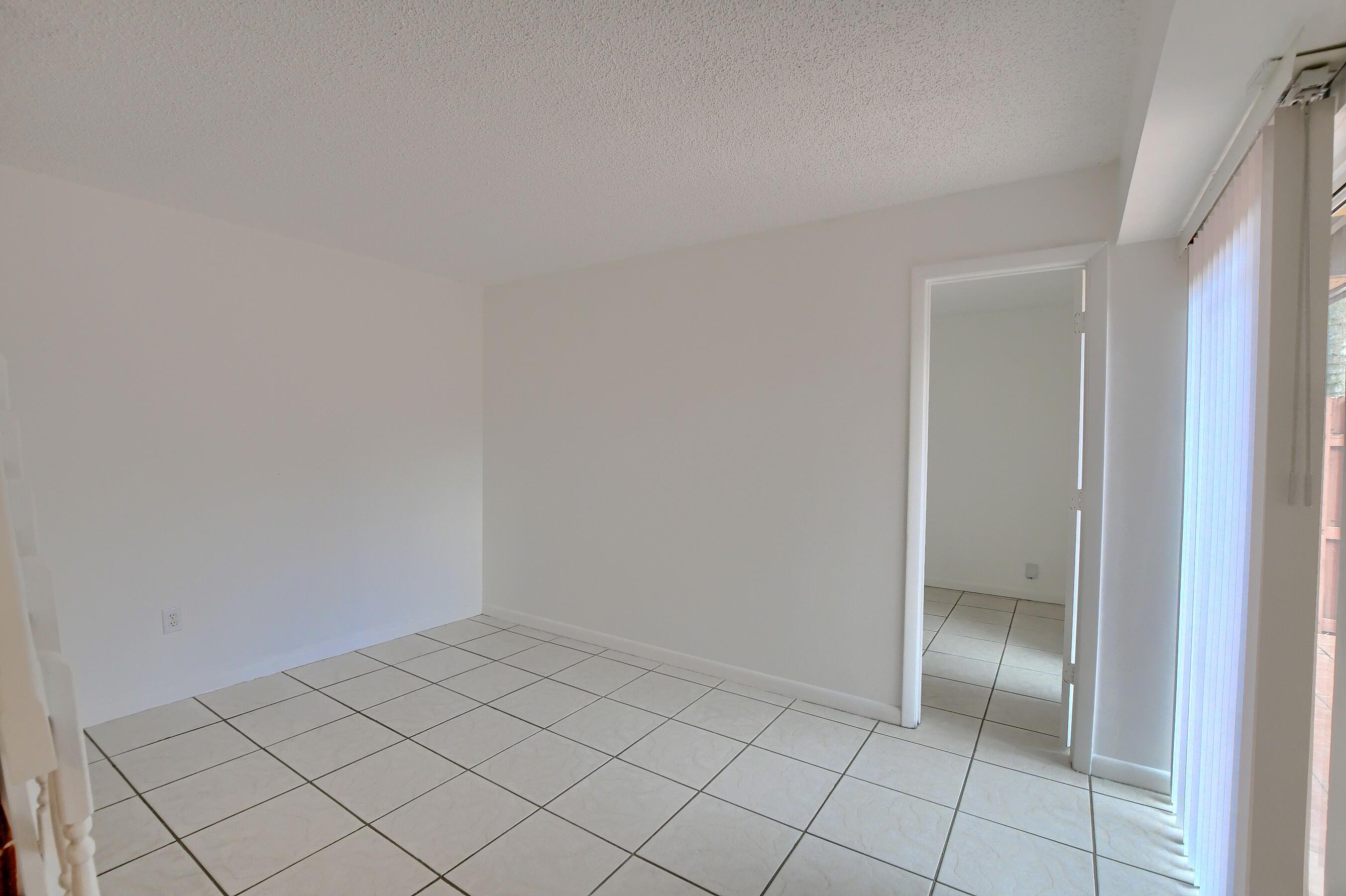 22240 Boca Rancho Drive, Unit B Boca Raton, FL 33428 - Photo 8 of 33 07_ebf_9360-hdr(5)