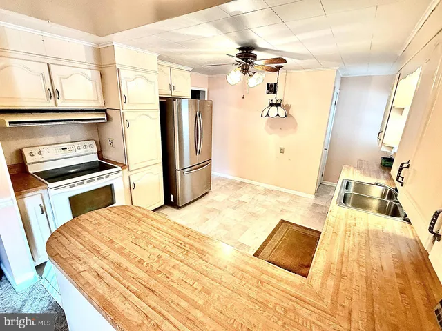 $365,000 | 320 South Bonsall Road, Coatesville, PA 19320