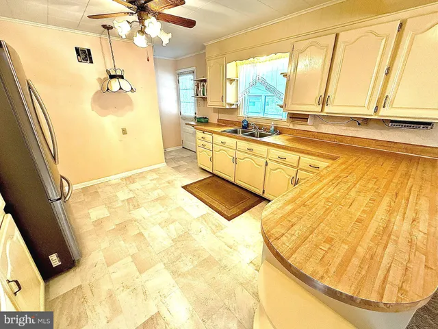 $365,000 | 320 South Bonsall Road, Coatesville, PA 19320