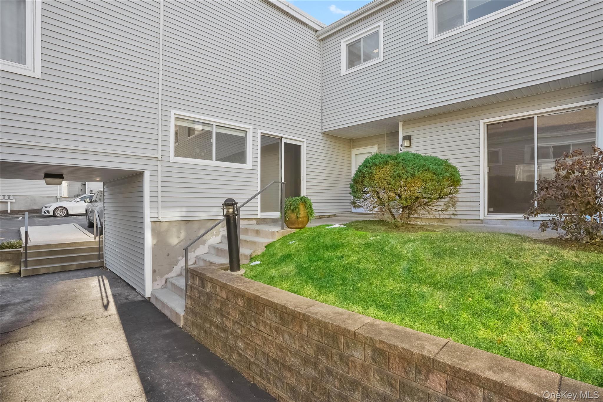 208 Harris Road, Unit HA3 Bedford, NY 10507 - Photo 6 of 41 Entrance to property with a lawn