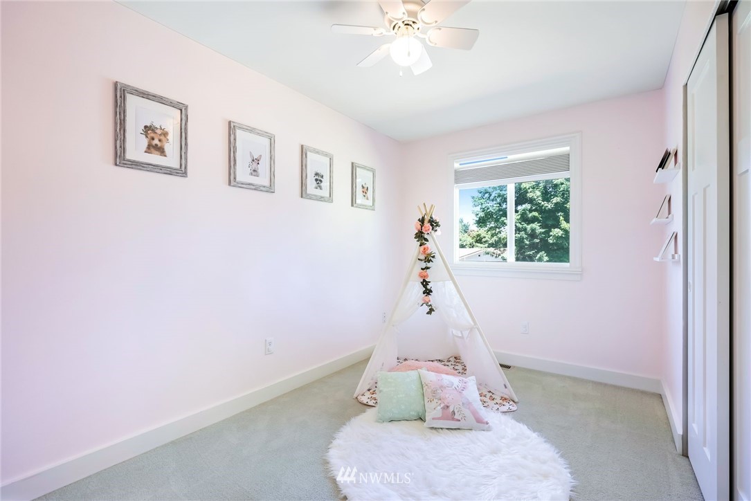 15505 Southeast 179th Street Renton, WA 98058 - Photo 11 of 23 Gallery Image 11