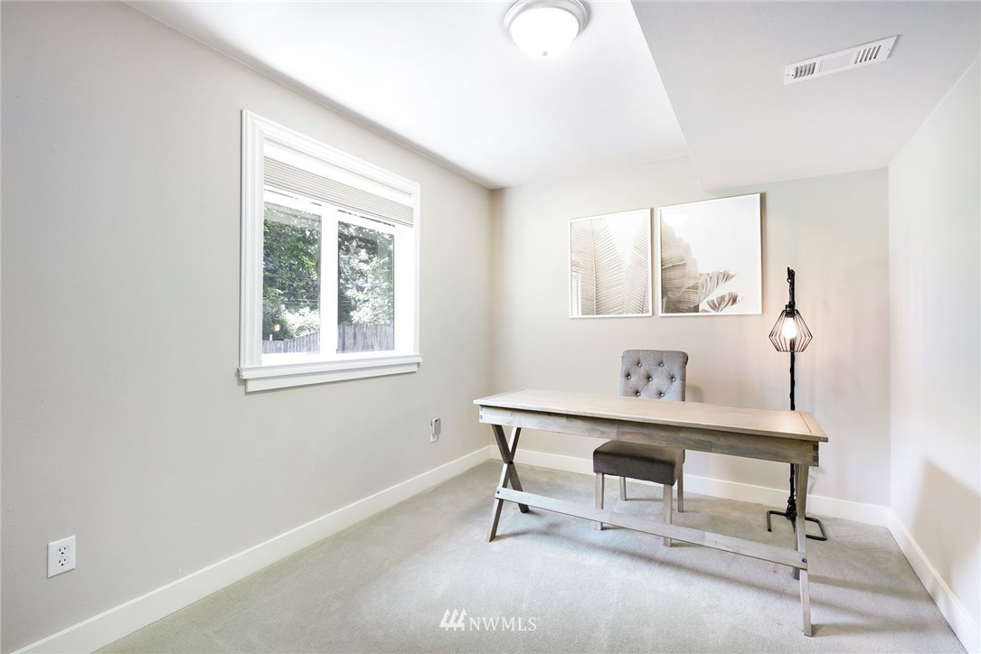 15505 Southeast 179th Street Renton, WA 98058 - Photo 17 of 23 Gallery Image 17