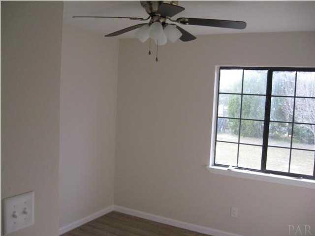 5040 Bodega Road Milton, FL 32583 - Photo 9 of 13 Bedroom