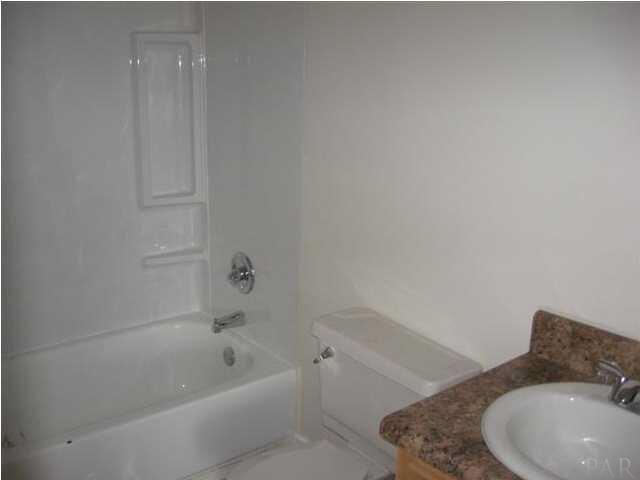 5040 Bodega Road Milton, FL 32583 - Photo 10 of 13 hall bath
