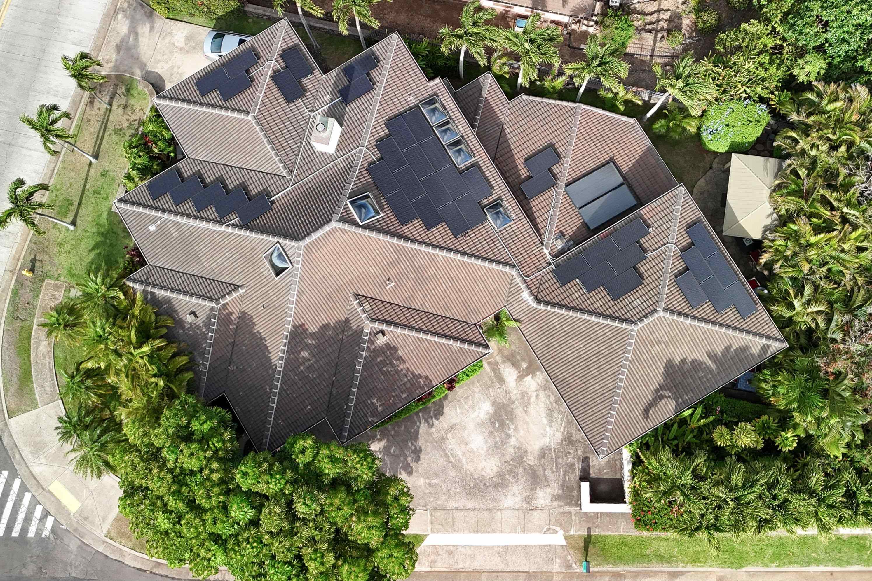 571 South Alu Road Wailuku, HI 96793 - Photo 4 of 49 an aerial view of a house