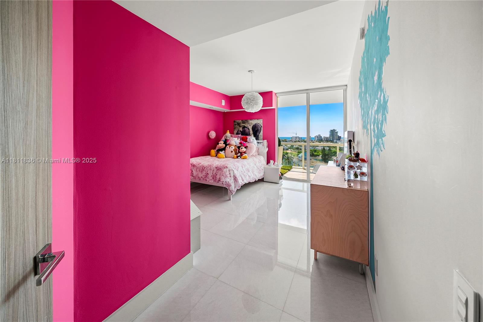 450 Alton Road, Unit 1007 Miami Beach, FL 33139 - Photo 44 of 78 Gallery Image 44