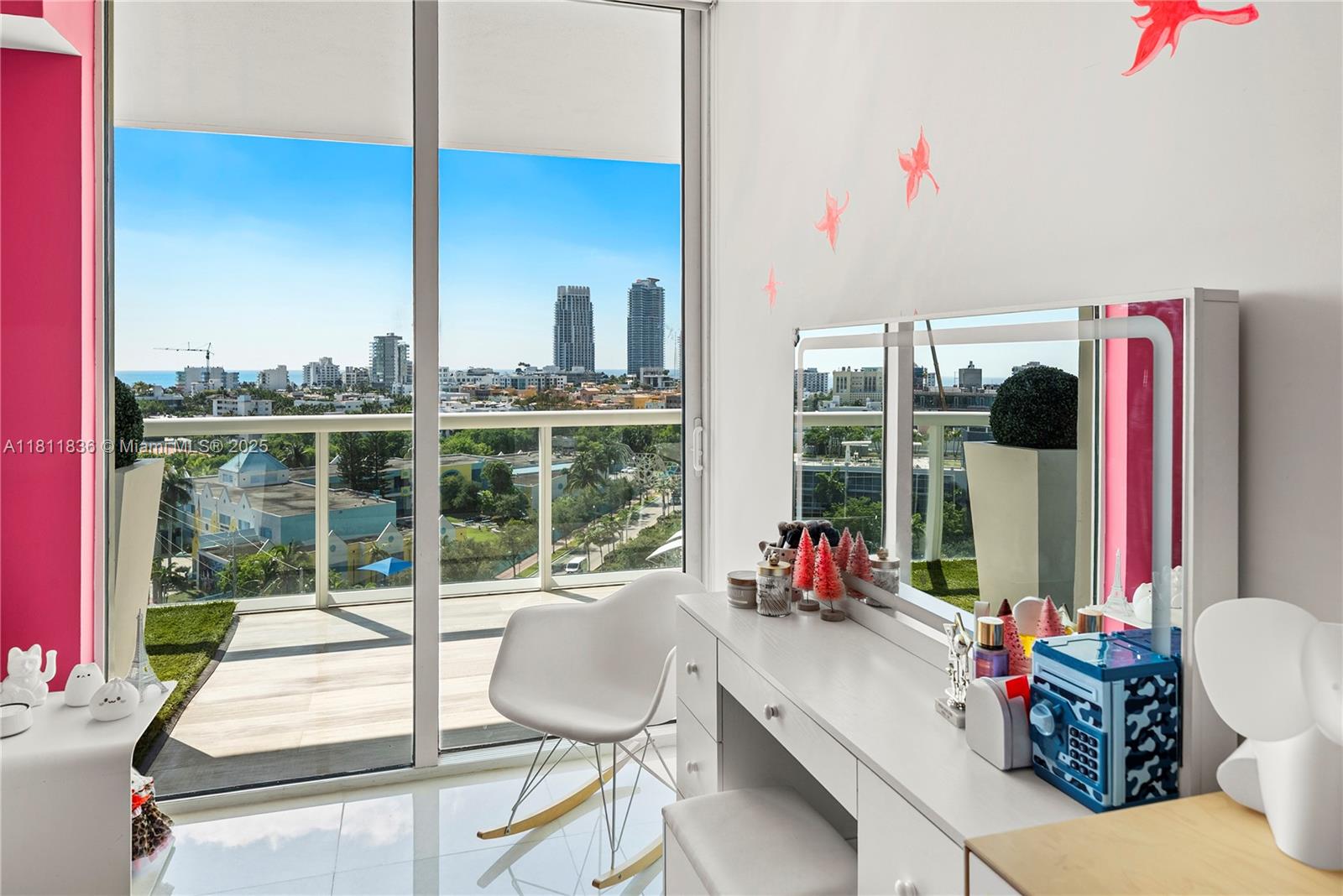 450 Alton Road, Unit 1007 Miami Beach, FL 33139 - Photo 45 of 78 Gallery Image 45