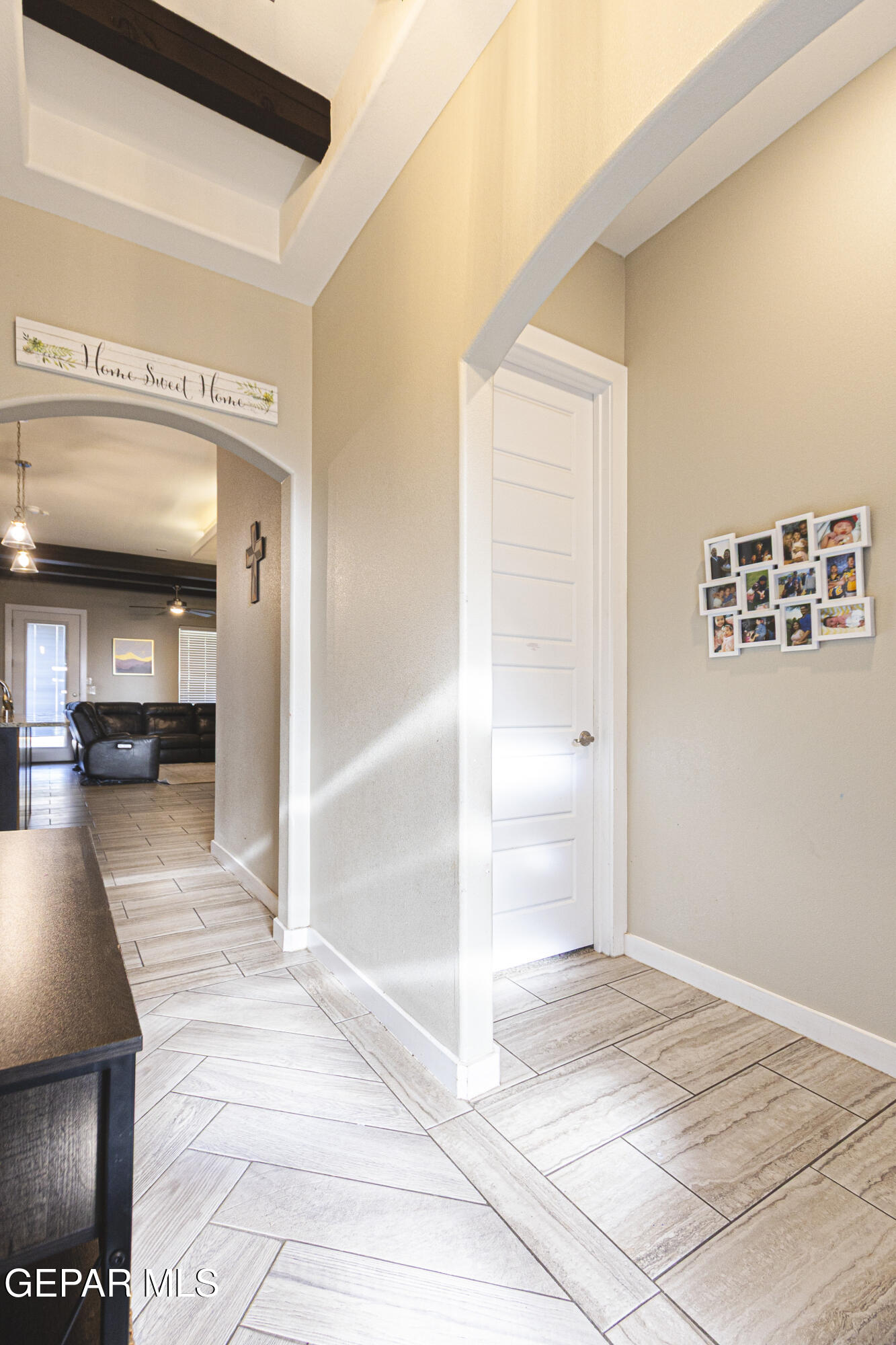 768 Sheephouse Road El Paso, TX 79928 - Photo 6 of 41 IMG_8007