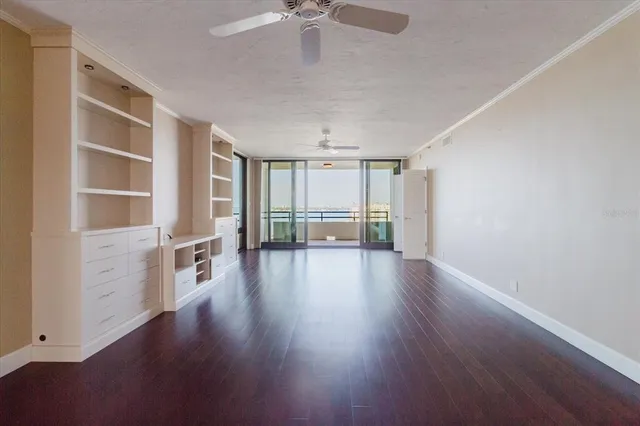 $1,499,999 | 1255 North Gulfstream Avenue, Unit 1104, Sarasota, FL 34236