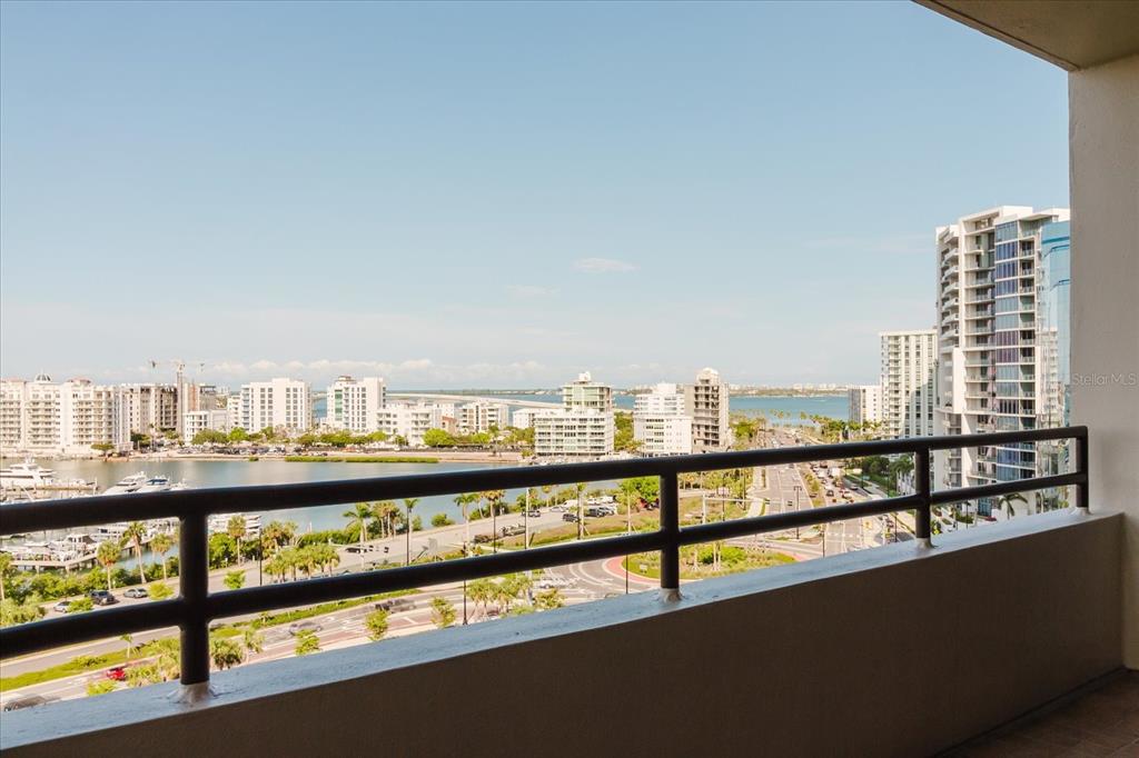 1255 North Gulfstream Avenue, Unit 1104 Sarasota, FL 34236 - Photo 21 of 87