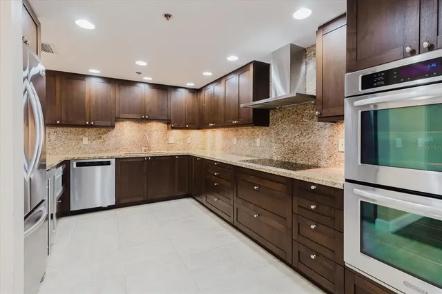 $1,499,999 | 1255 North Gulfstream Avenue, Unit 1104, Sarasota, FL 34236