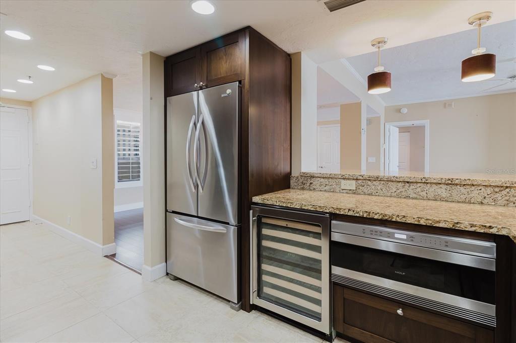 1255 North Gulfstream Avenue, Unit 1104 Sarasota, FL 34236 - Photo 31 of 87