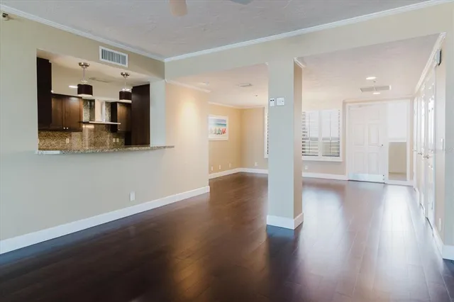 $1,499,999 | 1255 North Gulfstream Avenue, Unit 1104, Sarasota, FL 34236