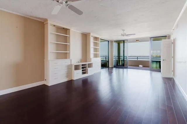 $1,499,999 | 1255 North Gulfstream Avenue, Unit 1104, Sarasota, FL 34236